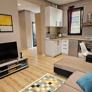 https://apartment-la-casetta.albaniahotels.org