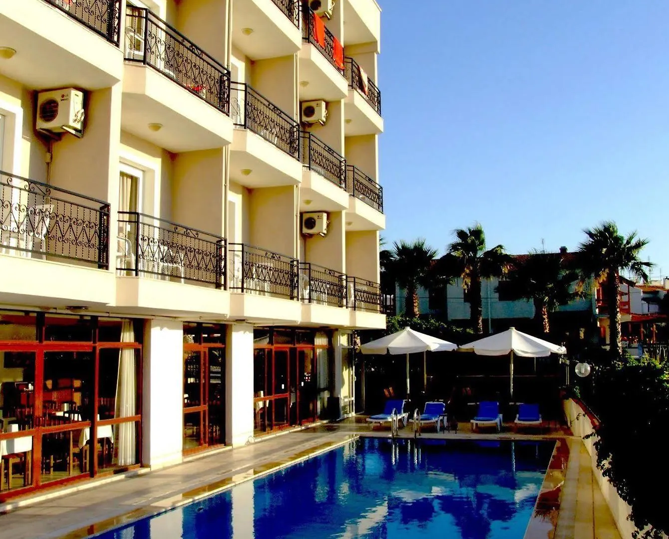 Albayrak Hotel Çeşme